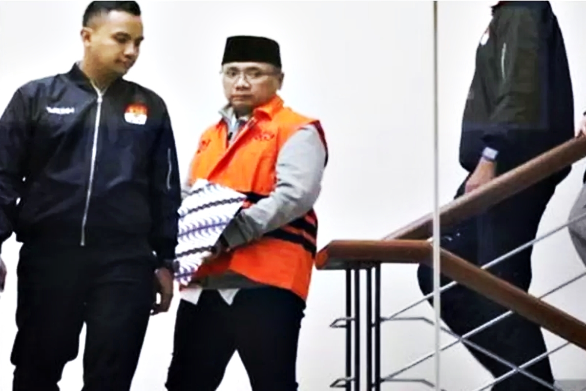 Tarif Selak Rp84 Juta Per Jemaah: Skandal Kode T0 Seret Eks Menag Yaqut ke Sel KPK!
