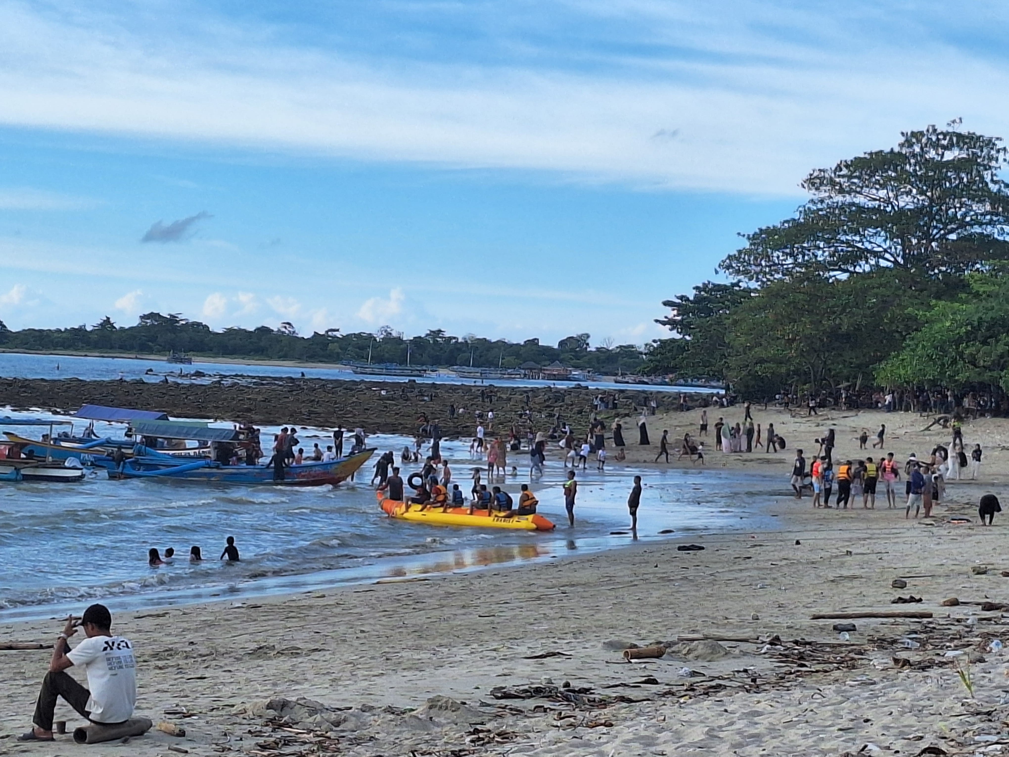 Pandeglang Diserbu Wisatawan, Lonjakan Kunjungan Capai Ratusan Ribu Saat Lebaran