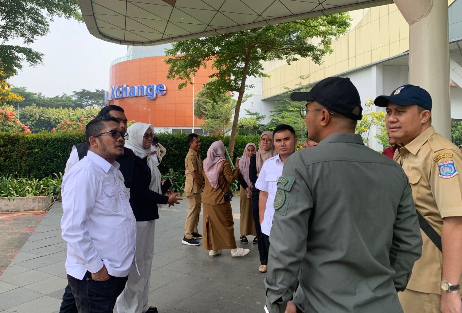 Pansus RTRW DPRD Tangsel Sidak Lima Titik, Soroti Perubahan Aliran Sungai dan Pelanggaran Zonasi