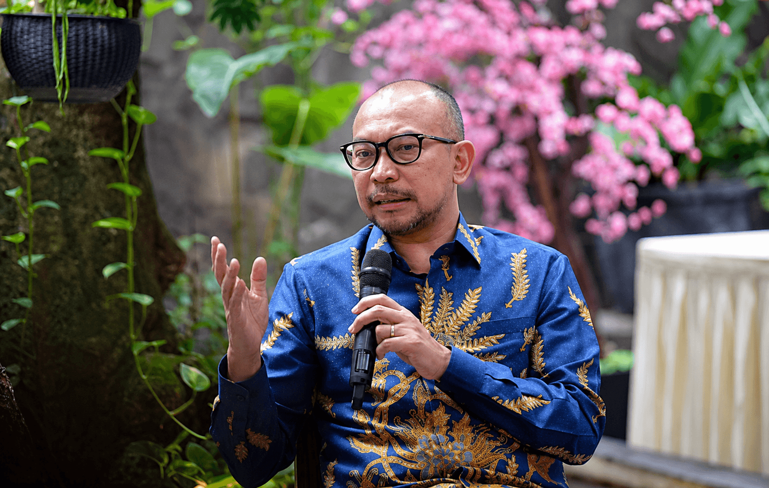 Siapa Sebenarnya Chatib Basri? Ekonom Nonpartai yang Mendadak Diisukan Jadi Menteri Keuangan Baru