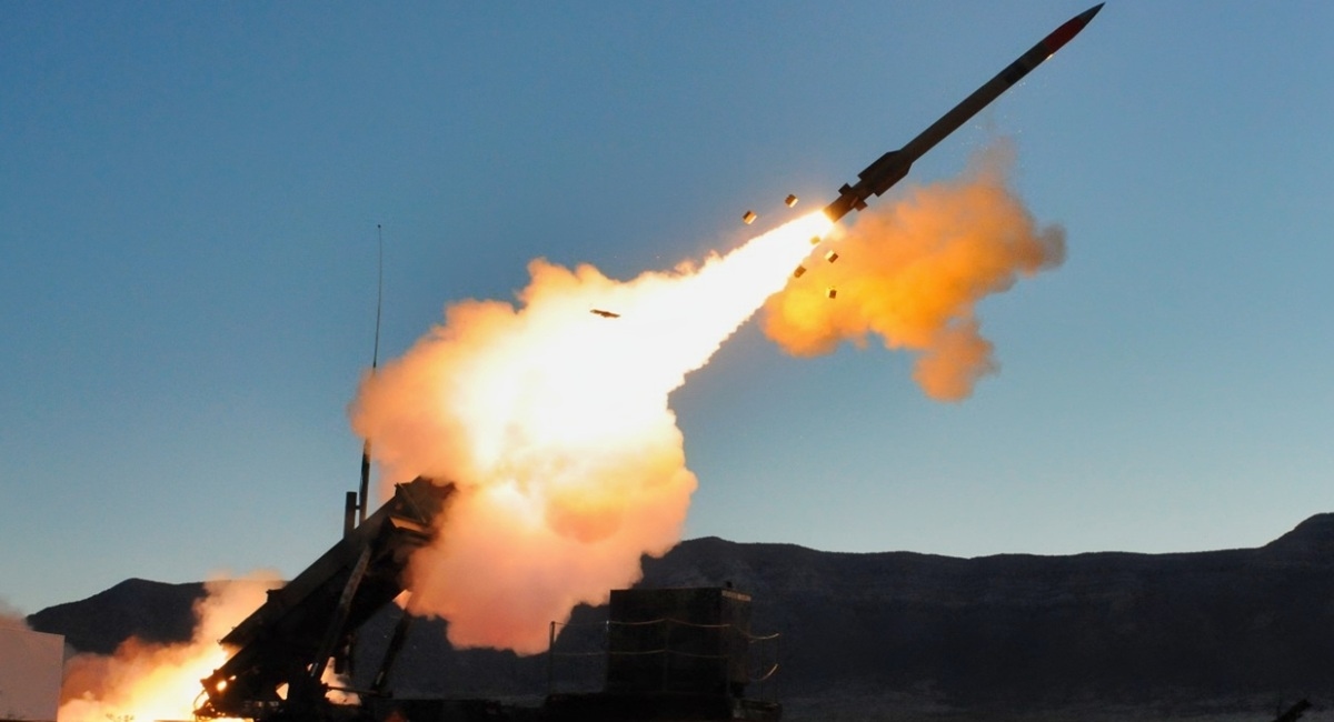 Ledakan Terdengar di Iran, AS Mulai Serangan Baru Usai Helikopter Apache Jatuh