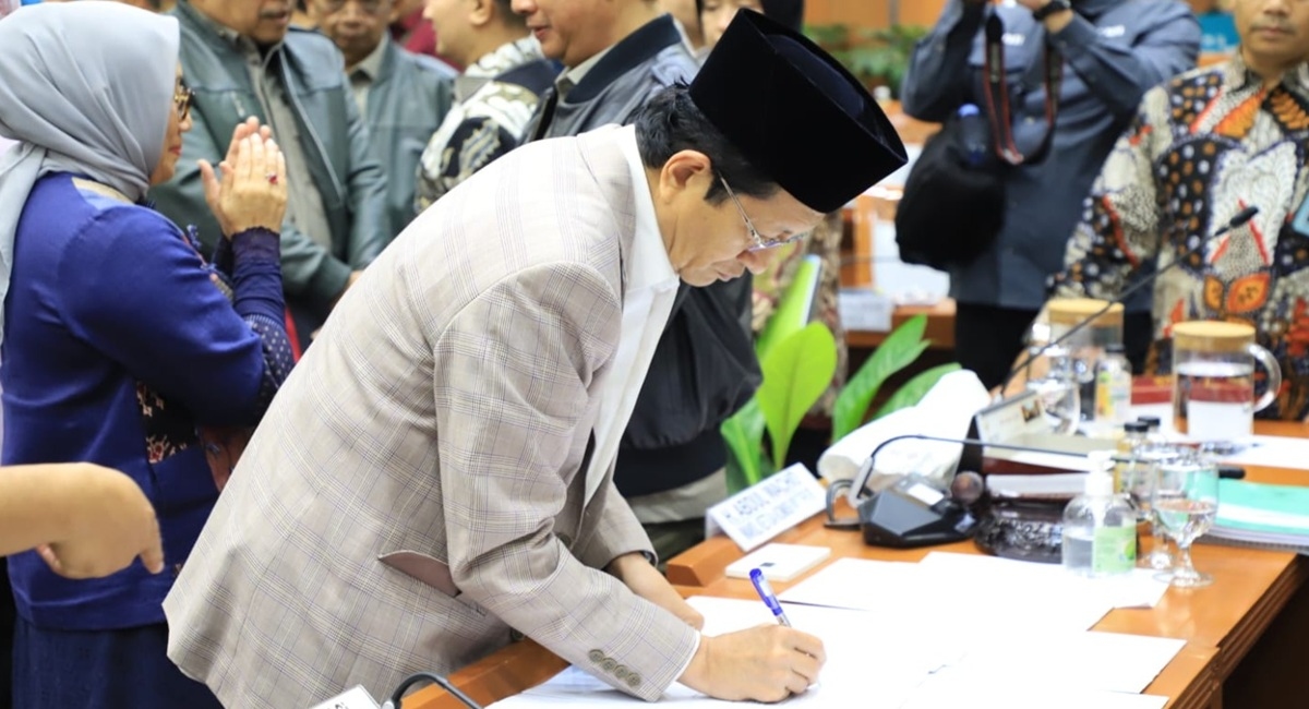 DPR Setujui Tambahan Anggaran Kemenag Rp41,8 Triliun, Madrasah, Pesantren, dan Guru Non-ASN Jadi Prioritas