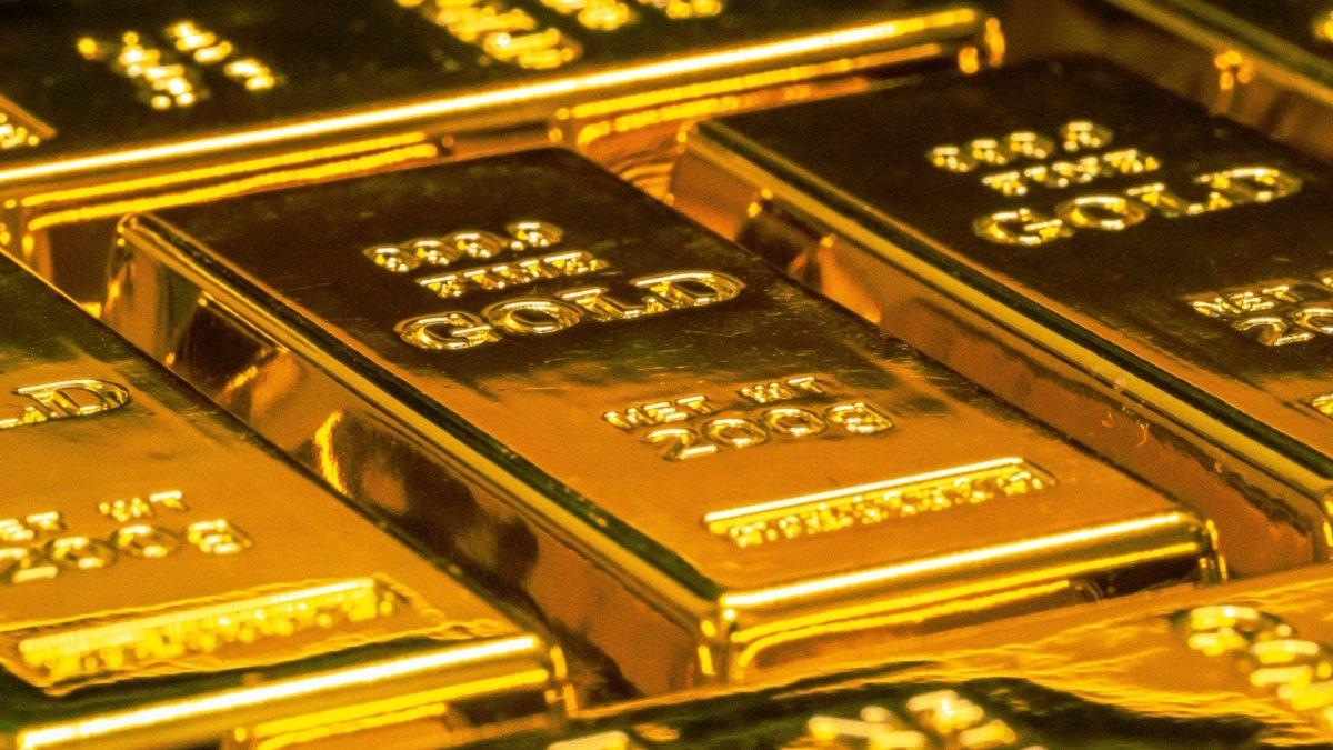 Harga Emas Dunia Turun Tajam ke US$4.002, Analis Ungkap Nasib Logam Mulia Berikutnya