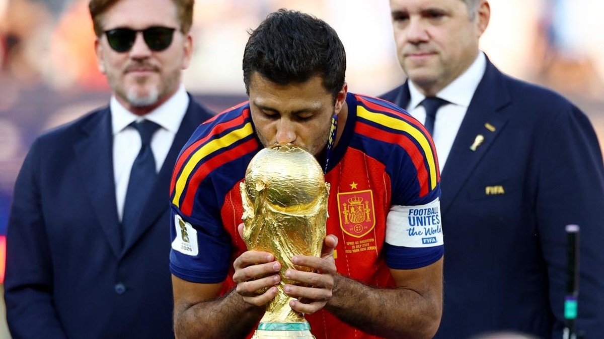 Real Madrid Berubah Pikiran! Rodri Kini Jadi Target Utama, Manchester City Terancam Kehilangan Jenderalnya