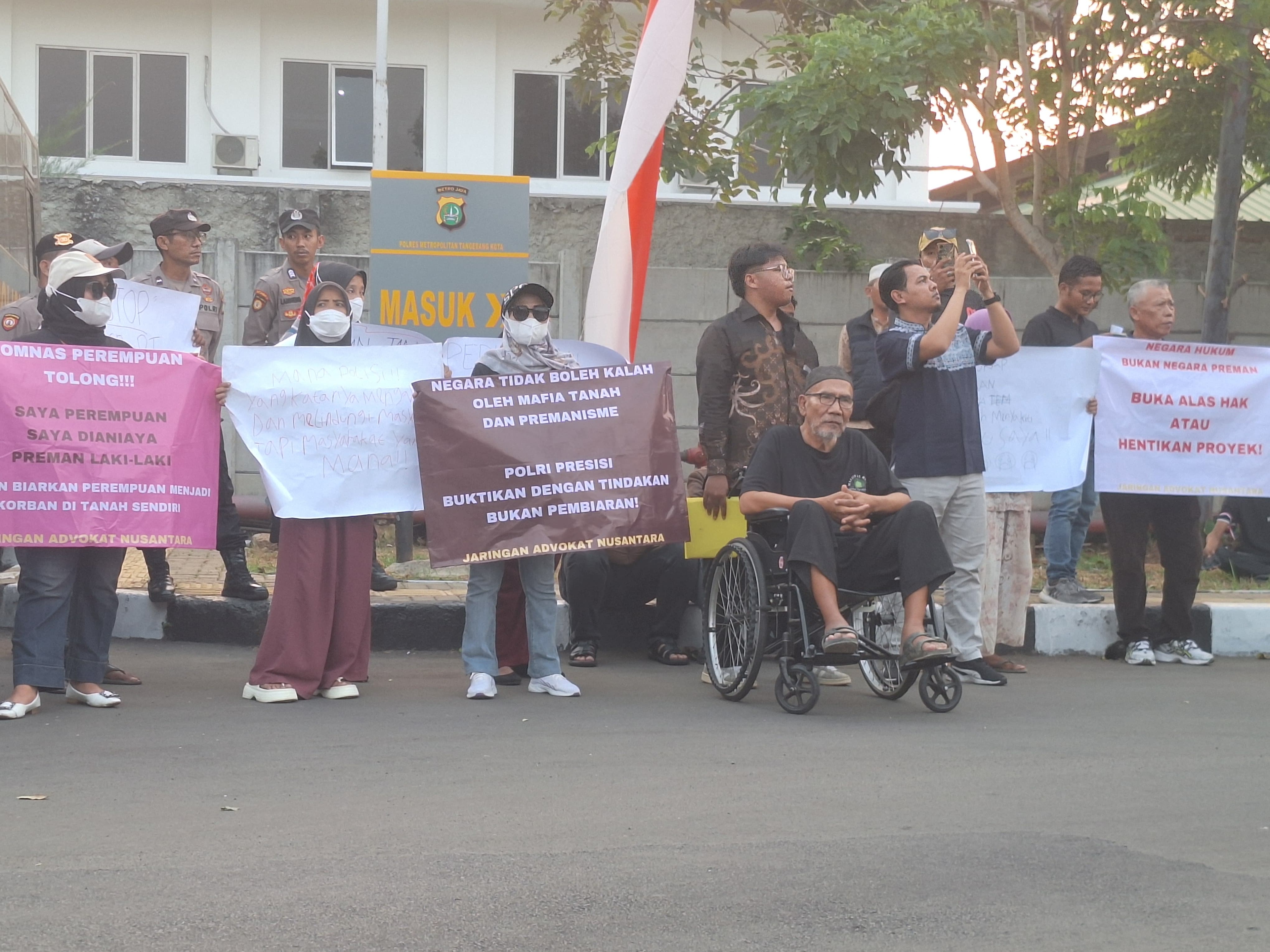 Ahli Waris Sengketa Lahan Geruduk Polres Metro Tangerang Kota, Minta Percepat Penanganan Konflik Lahan Kunciran