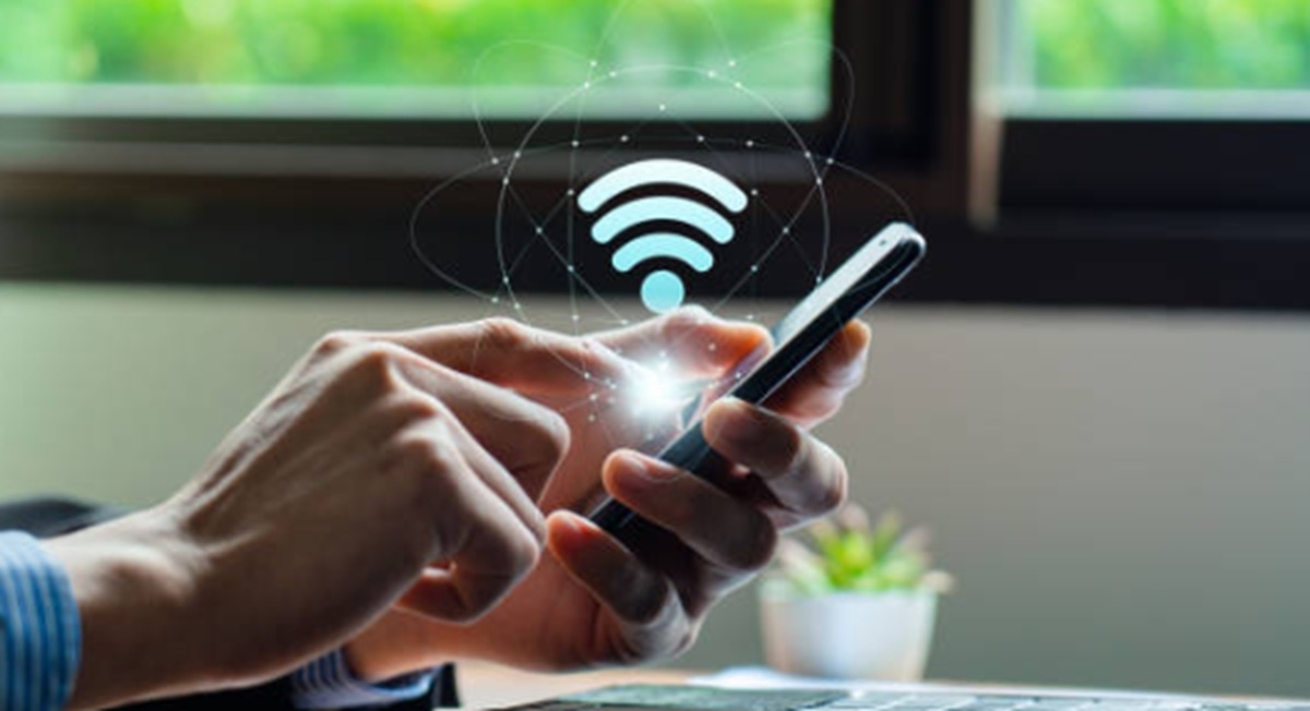 Komdigi Kaji Aturan Turunan Usai MK Putuskan Sisa Kuota Internet Tak Boleh Hangus, DPR Minta Segera Diimplementasikan