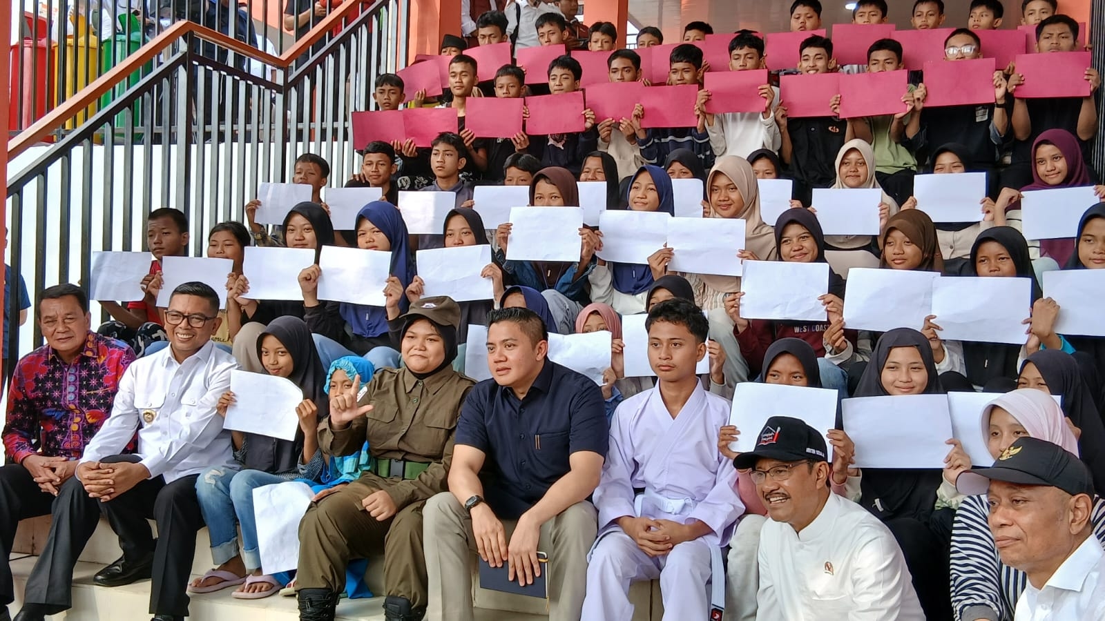 43 Ribu Anak Putus Sekolah Kembali Belajar, Sekolah Rakyat Diperluas ke Banten