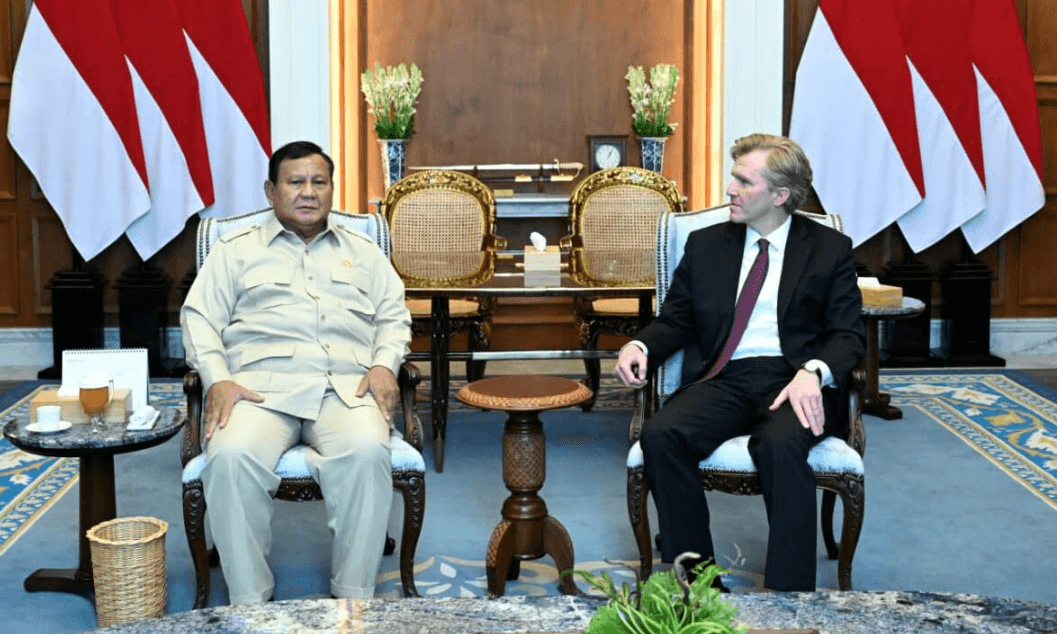 Prabowo Terima Wakil Menteri Perang AS di Istana, Ini yang Dibahas soal Indonesia-Amerika