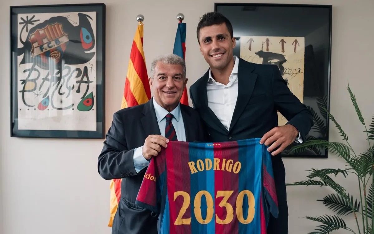 Resmi Gabung Barcelona, Rodri Tinggalkan Manchester City: Pesan Perpisahannya Bikin Fans The Citizens Terharu