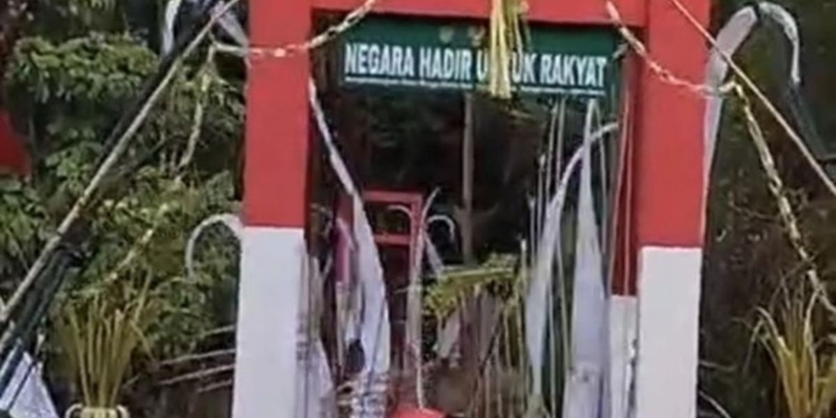 Baru Diresmikan Langsung Bermasalah, Jembatan Pangandaran Ternyata Dipadati Puluhan Orang