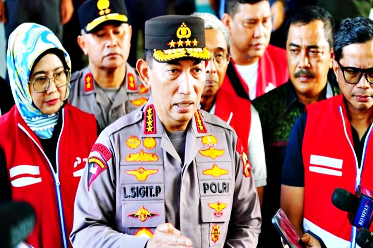 Kapolri Dikepung ‘Deadline’! Komisi III DPR Beri Waktu 1 Bulan Sikat Habis Oknum Polisi Bermasalah