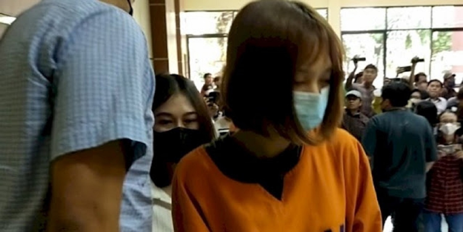 Masih Ingat si Demplon Kebaya Merah? Ternyata Mereka sudah Produksi 92 part Film Berbagai Tema