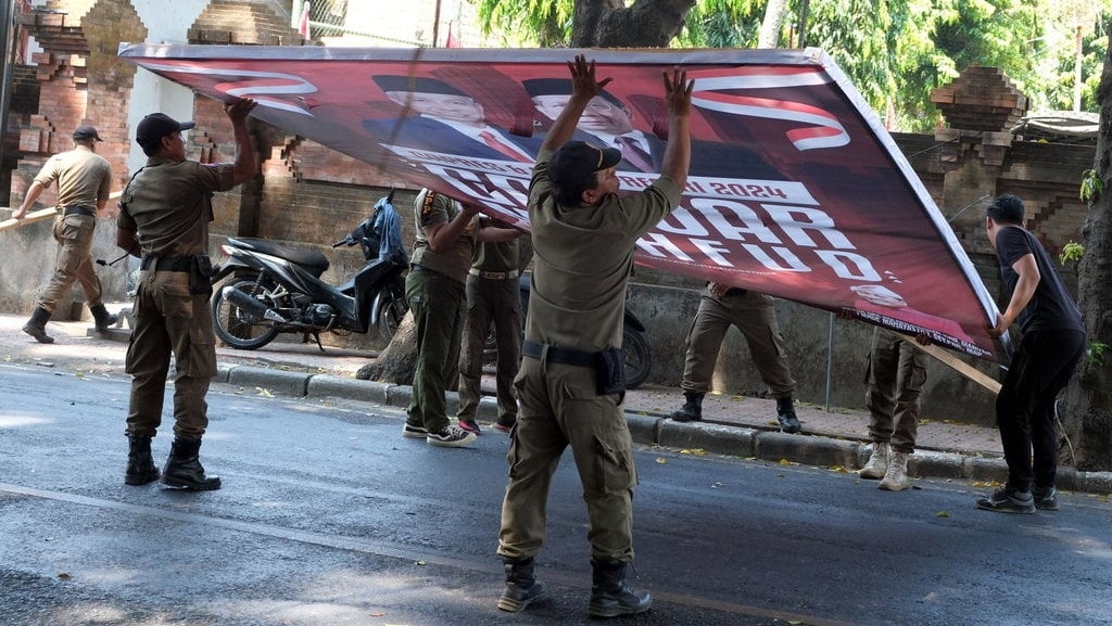 Jokowi Datang, BALIHO PDIP di Copot Pemprov Bali, Komarudin Akan Melakukan Investigasi