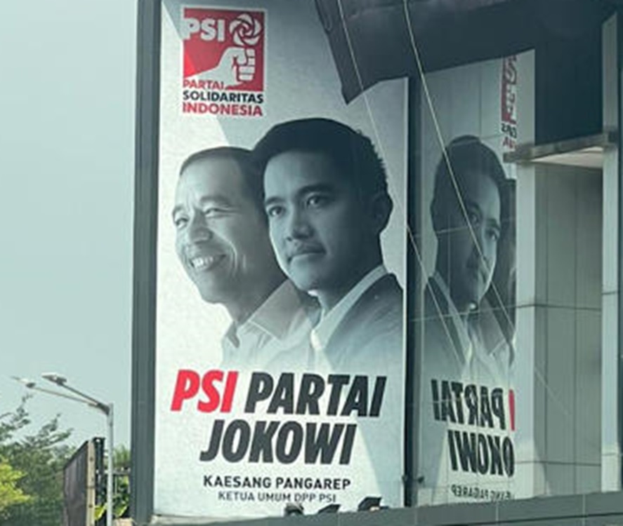 Baliho Bertuliskan PSI PARTAI JOKOWI, Membuat PDIP Gigit Jari?
