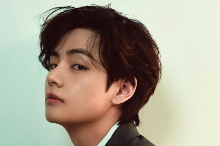 V BTS Rilis Single Terbaru Berjudul 'FRI(END)S', Karier Tetap Berjalan Meskipun Sedang Wamil 