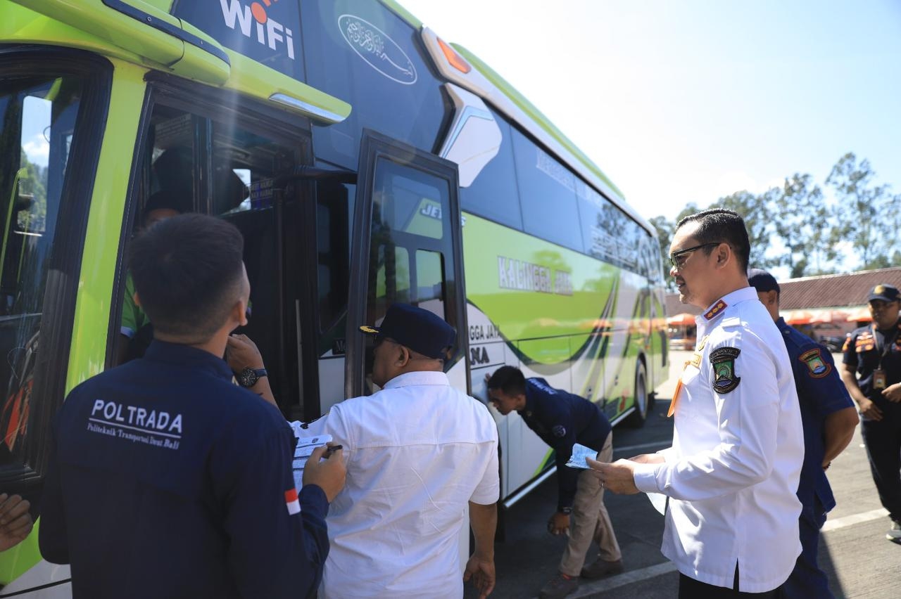 Bus Layak Mudik Lebaran di Kota Tangerang Dipasang Stiker Khusus