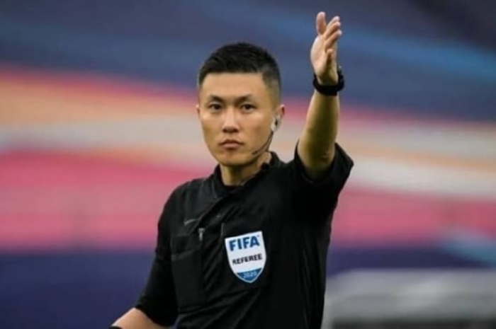 Profil Shen Yinhao, Wasit Asal China yang Pimpin Laga Indonesia vs Uzbekistan Tuai Kontroversi
