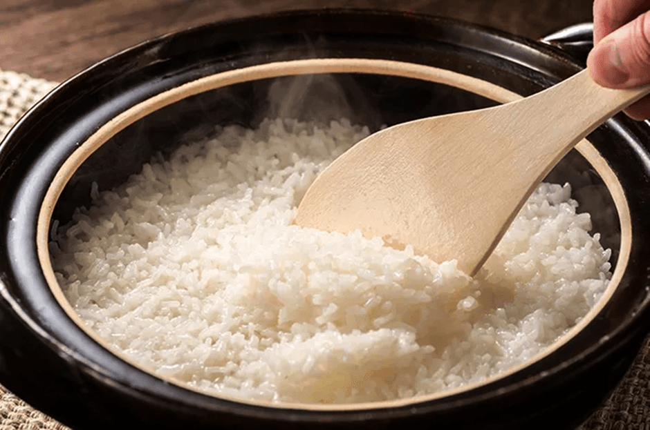 Mitos atau fakta:  Nasi Dirumah Cepat Basi, Pertanda Ada Anggota Keluarga Yang Meninggal Dunia