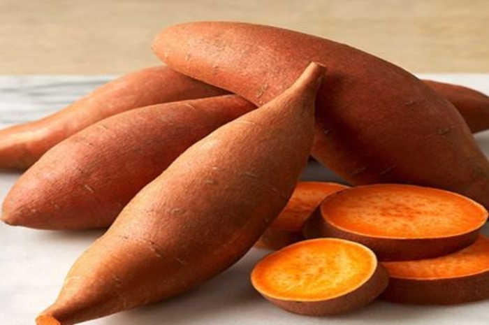 Wajib Tahu! Ini Makanan Penambah Tenaga di Usia 50 an, Badan Tetap Vit