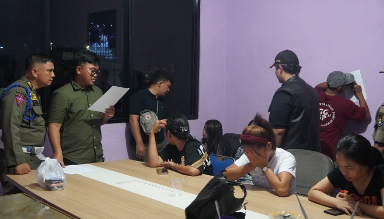 Prostitusi Open BO Berkedok Rumah Kontrakan, 5 PSK Diamankan Satpol PP Kabupaten Tangerang