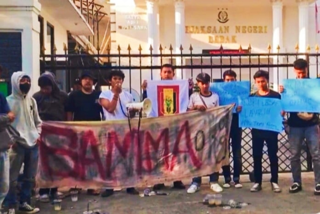 Desak Kajari Lebak Mahasiswa GAMMA Berunjuk Rasa, Pengusutan Transparansi Kasus