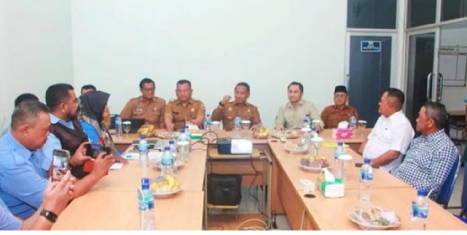 Pj Bupati Lebak Hadiri Expose Rencana Bisnis PDAM, Dewas dan Kabag Diminta Selesaikan Masalahnya