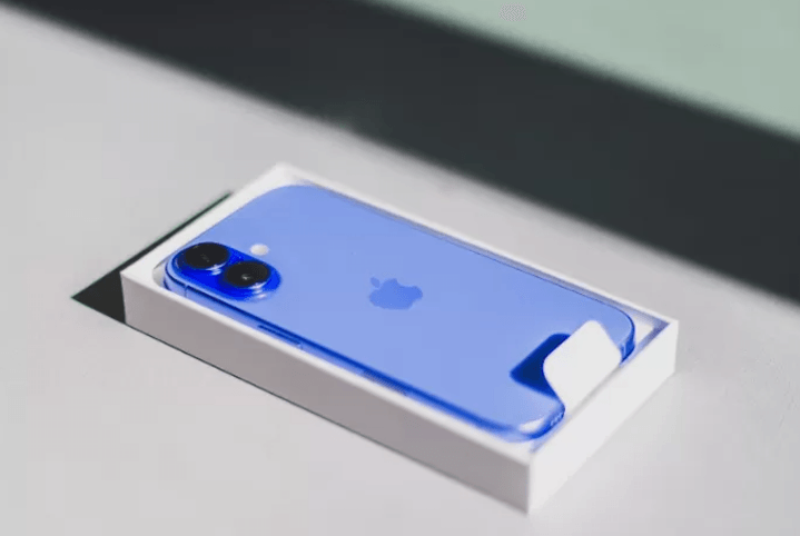 Kemenperin: Komunikasi dengan Pihak Apple Terkait Tawaran Investasi di Indonesia masih via WhatsApp, Belum ada Pembahasan Resmi