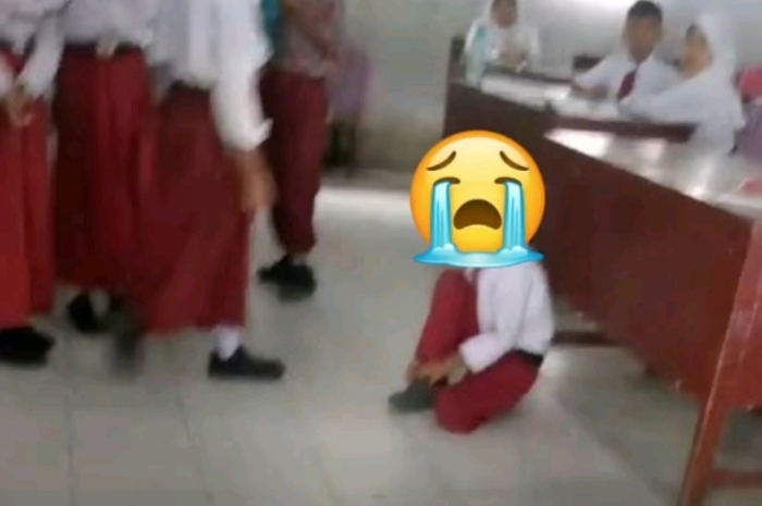 Miris! Belum Mampu Bayar SPP, Oknum Guru di Medan Beri Hukuman Siswa untuk Belajar di Lantai