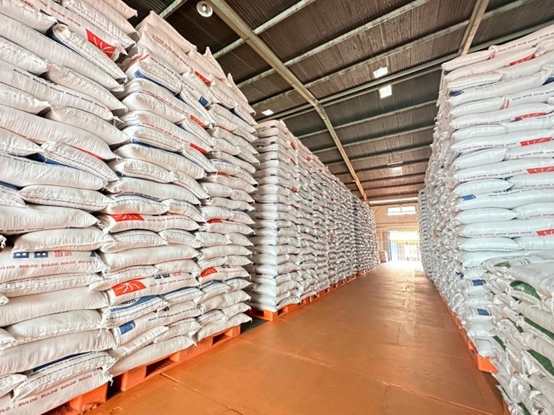 Zulkifli Hasan: Dapat Anggaran Sebesar Rp39 Triliun, Bulog Harus Beli Beras Petani Dengan Harga Sesuai Ketetapan Pemerintah