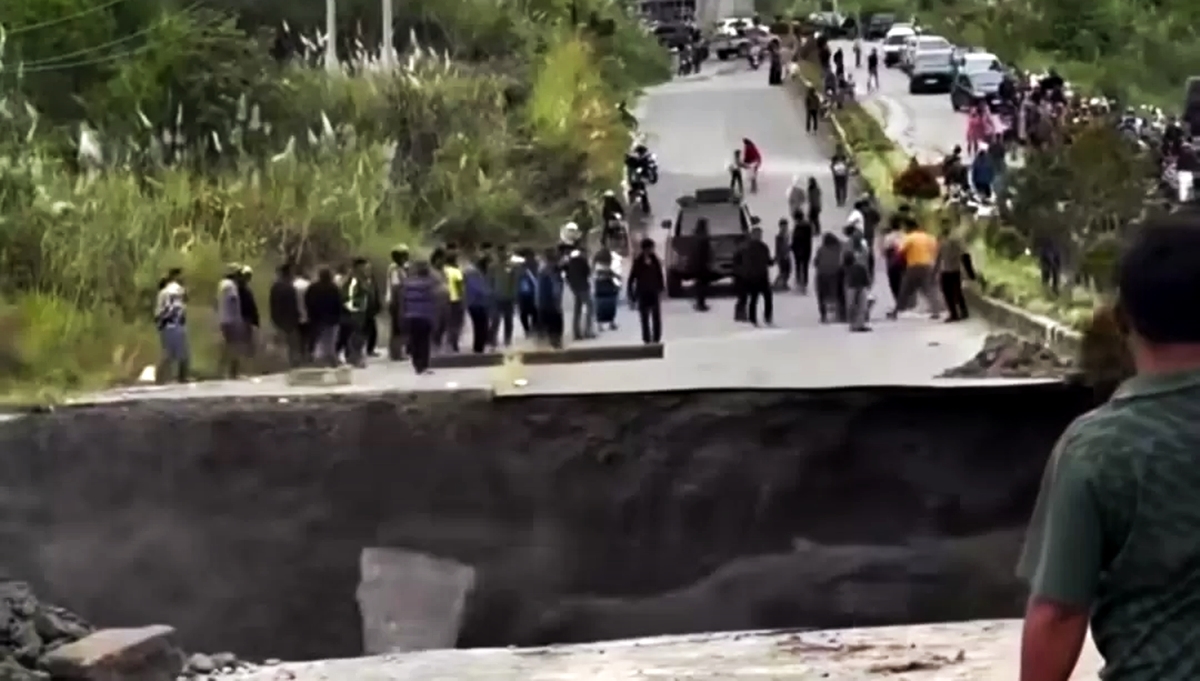 Bencana Baru di Bener Meriah: Parit Darurat Berujung Petaka, Jalan Pacuan Kuda Amblas Seketika!