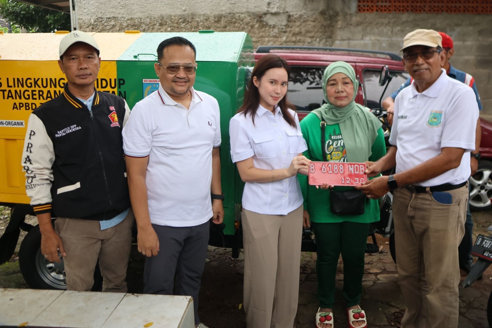 Tekan Timbulan Sampah Tangsel, Maria Teresa Perkuat Bank Sampah