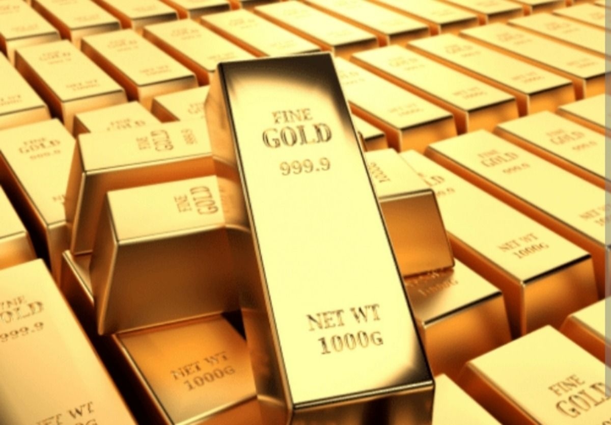 Harga Emas Antam Terpeleset Tajam, Buyback Ikut Turun di Tengah Penyesuaian Pajak