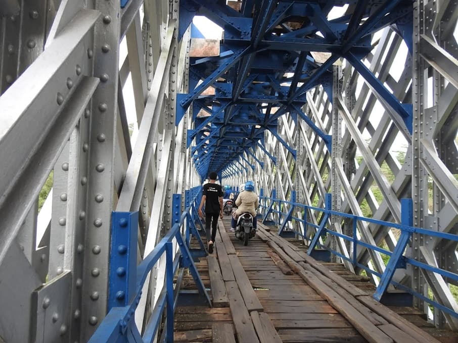 Ramai Tuduhan Pungli Jembatan Cirahong Kades Margaluyu Tegas Bantah, Ini Fakta Sebenarnya