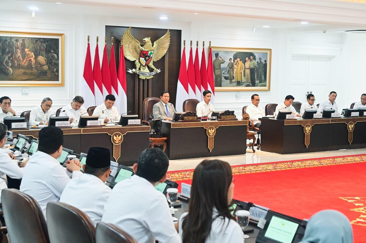 KEJUTAN! Reshuffle Kabinet Merah Putih Dimulai: Meutya Hafid Pindah Posisi, Siapa Penggantinya?