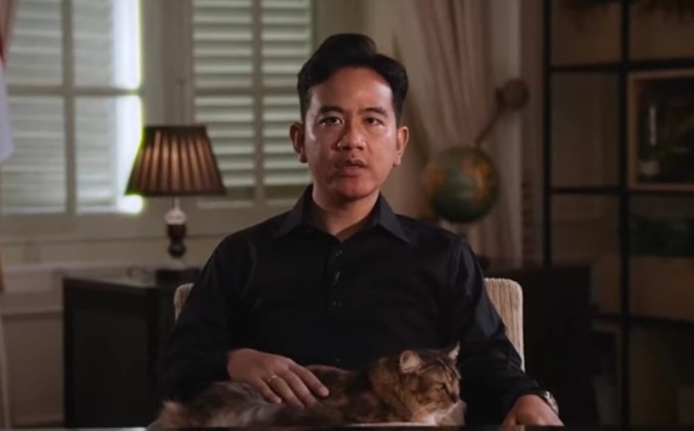Mengapa Prabowo Diminta Ganti Gibran Sebelum 20 Oktober 2026? Ini Penjelasan Denny Indrayana