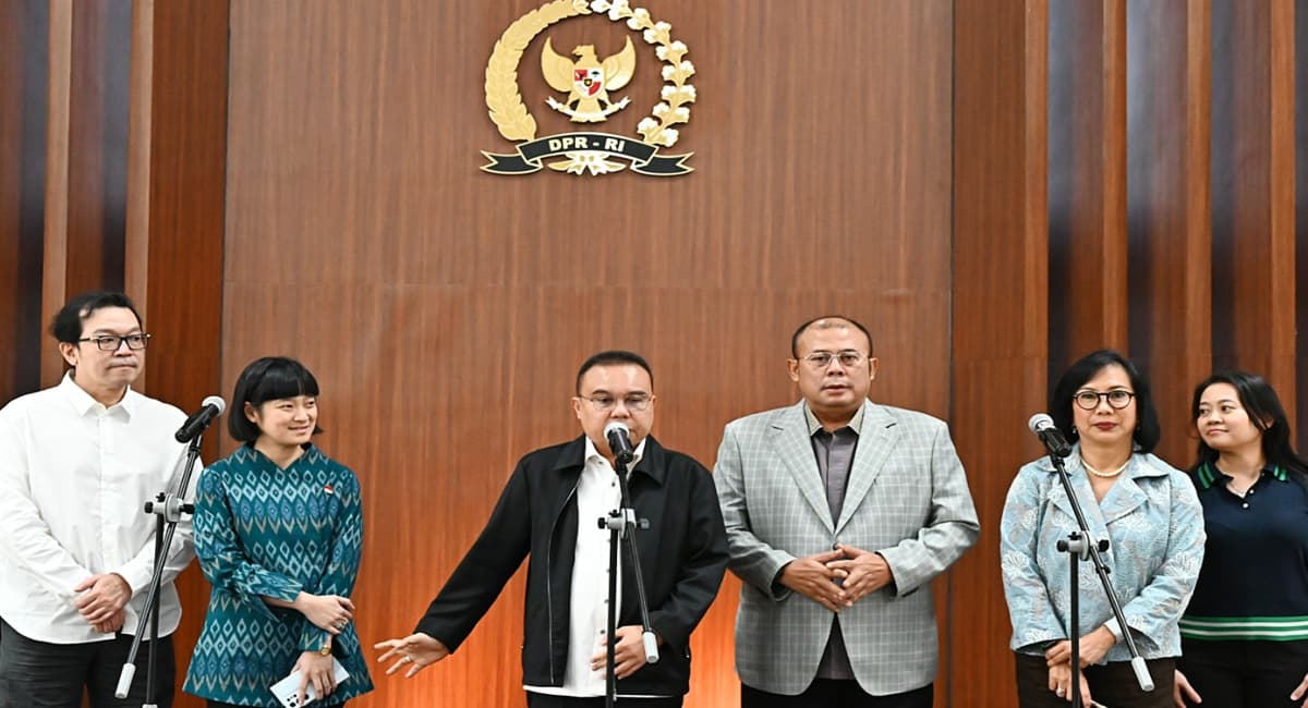 Resmi Berlaku 1 Juli 2026, Potongan Aplikasi Gojek dan Grab Turun Jadi 8 Persen