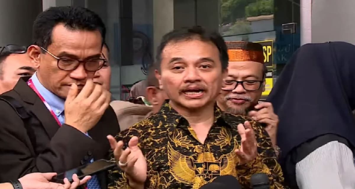 Roy Suryo Bongkar Kabar Jokowi Bakal Bersaksi via Zoom, Absen di Sidang Jadi Sorotan