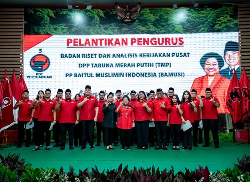 Megawati Tak Hadir di Istana Saat HUT RI ke-81, Ternyata Djarot Ungkap Alasan Ini