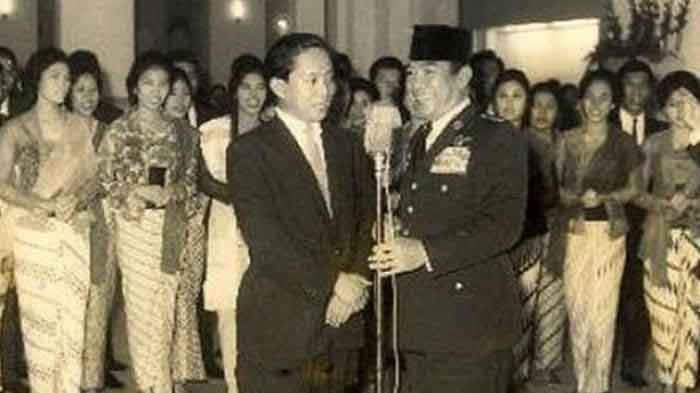 FITNAH! Tentang Sadisme GERWANI di Lubang Buaya Absurd