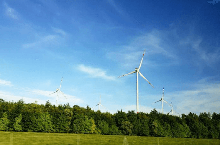 Apa Itu Energi Terbarukan? Inilah 5 Contoh Sumber Daya Alam Melimpah yang Dapat Dimanfaatkan dengan Mudah!