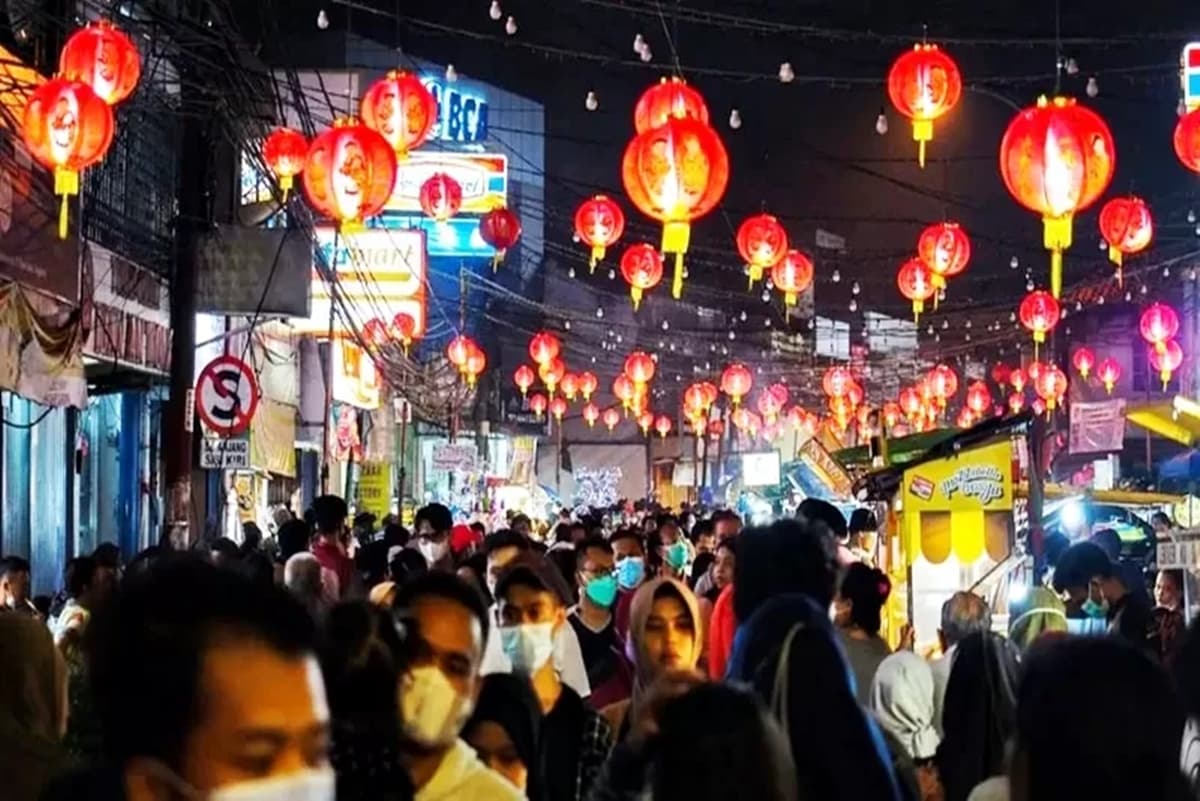 Nikmati Wisata Kuliner Malam Di Pasar Lama Tangerang, Tersedia Tempat Nongkrong Sampai Jajanan Seafood Yang Wajib Dikunjungi