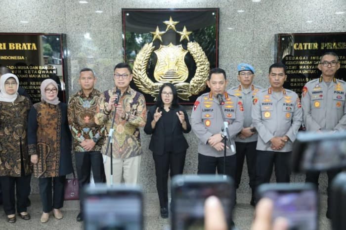 Polri dan BPOM Bersatu Basmi Skincare Ilegal Berbahaya, Waspada Skincare Etiket Biru