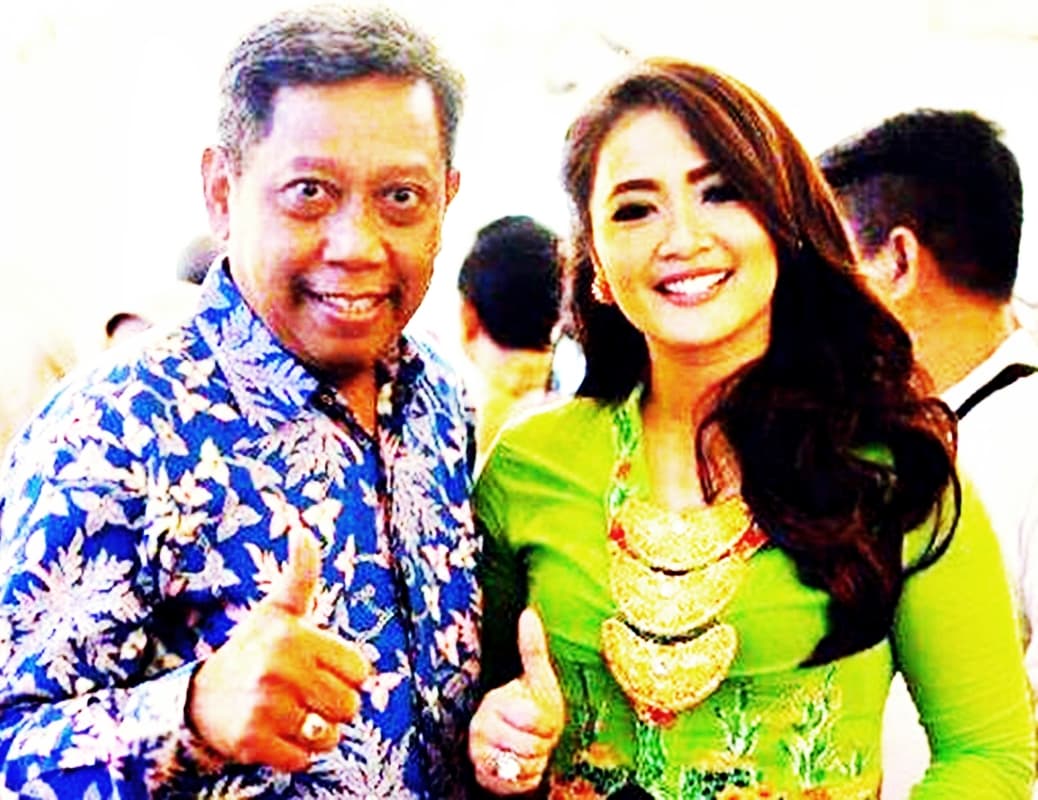 Terbaru! Tukul Arwana Ultah Ke-62, Vega Darwanti Ungkap Kondisi Fisik dan Respon Haru Sang Legenda