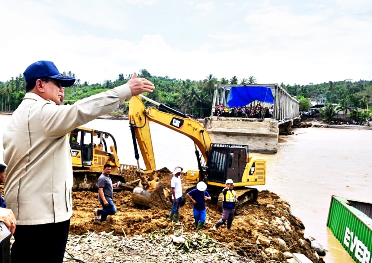 Presiden Prabowo Pimpin 'Perang' Bencana: 51 Triliun Digelontorkan untuk Bangun Ulang Aceh-Sumatera