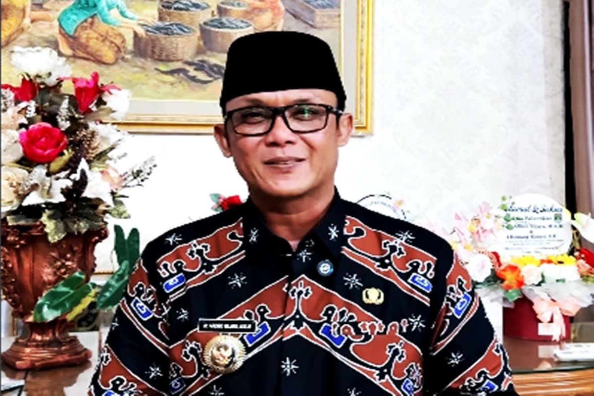 BREAKING NEWS! Bupati Lampung Tengah Ardito Wijaya Dicokok KPK dalam OTT Suap Proyek