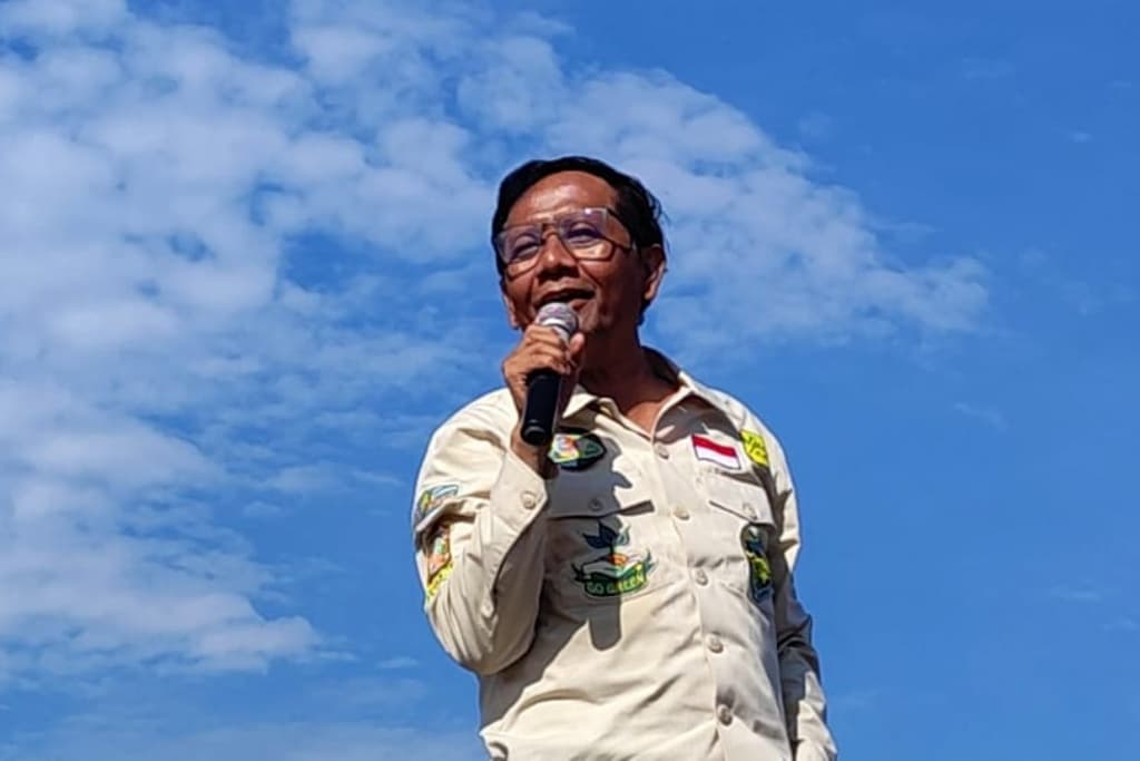 Mahfud MD Bongkar Kejanggalan Gelar Ir Jokowi, Minta Semua Fakta Dibuka di Persidangan