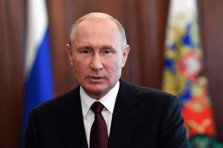 Putin Desak Trump Hentikan Perang Iran, Selat Hormuz Terancam Dunia Ikut Cemas