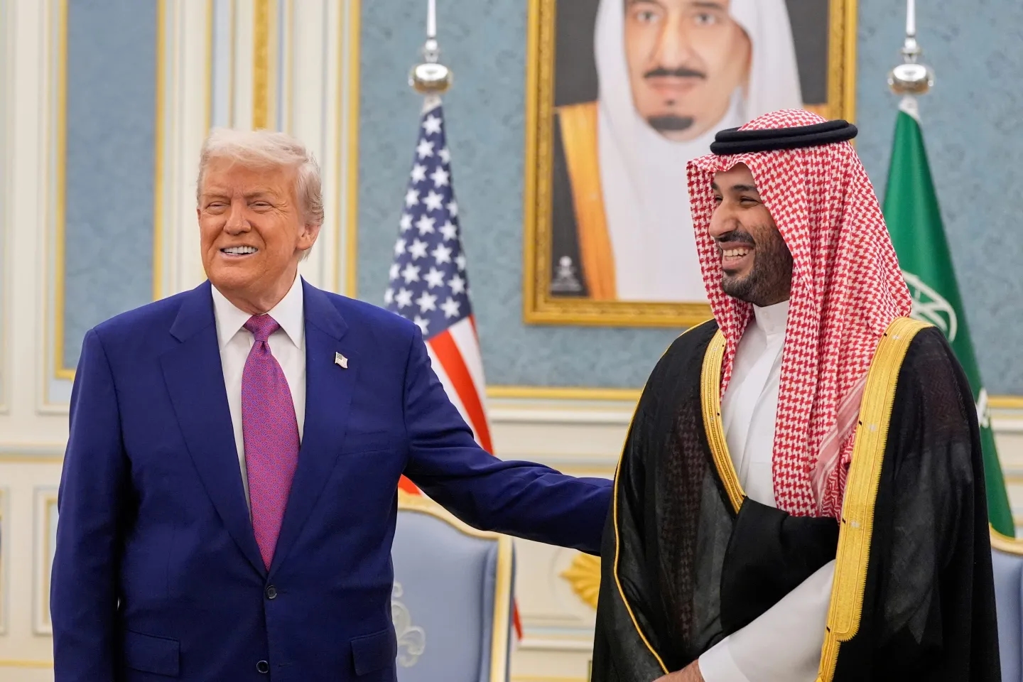 Usai Hina Putra Mahkota Arab Saudi, Trump Ketahuan Telepon MBS, Bahas Gencatan Senjata dengan Iran