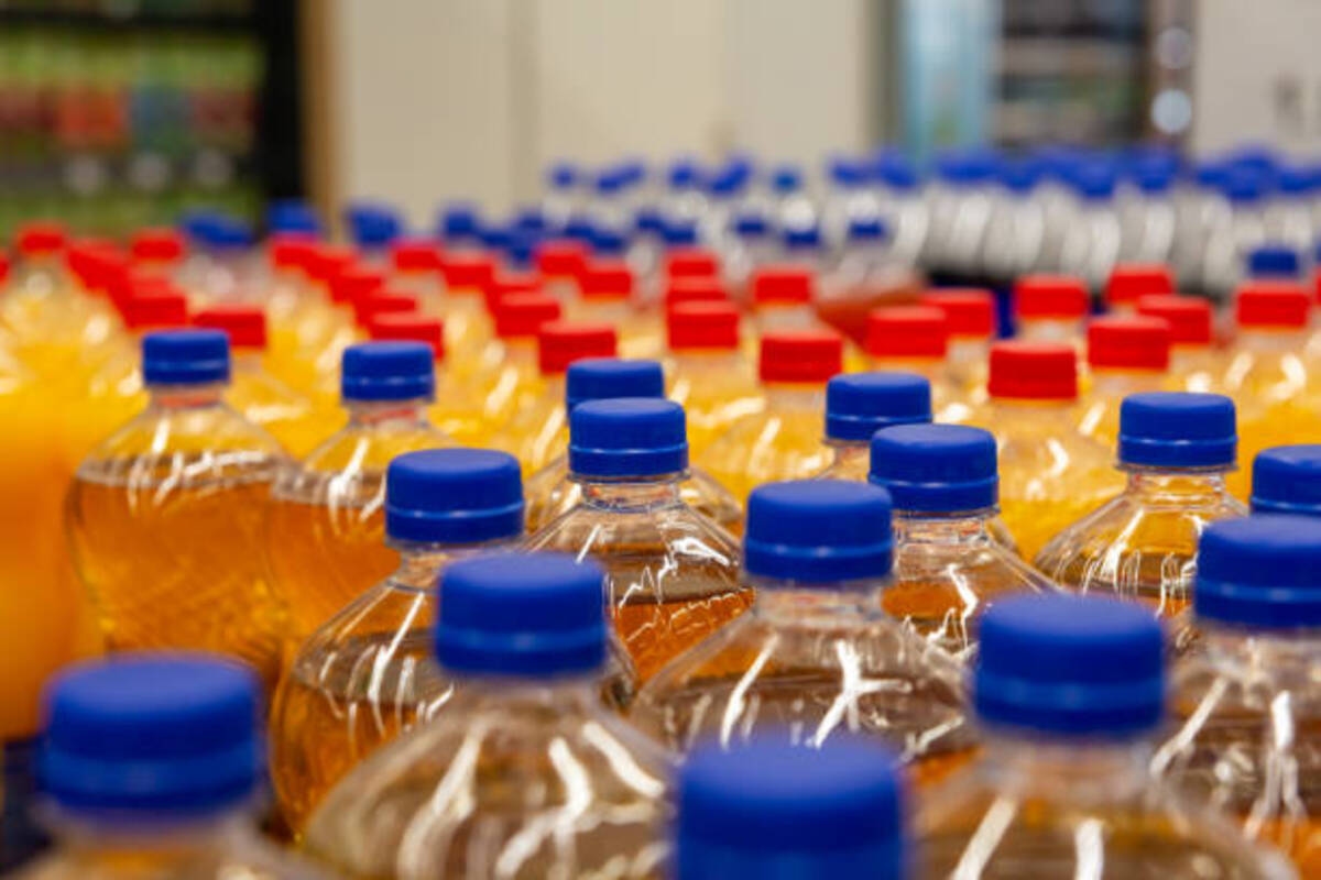 Harga Plastik Melonjak Tajam, Puan Ajak UMKM Beralih ke Kemasan Alami yang Lebih Ramah Lingkungan