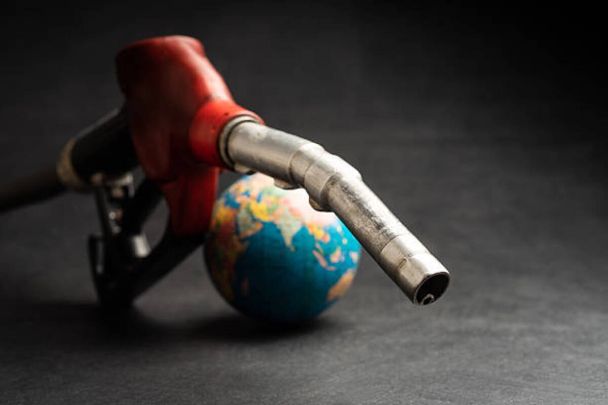 Harga Minyak Dunia Melonjak Tajam, Ketegangan Timur Tengah Picu Kekhawatiran Pasokan Global